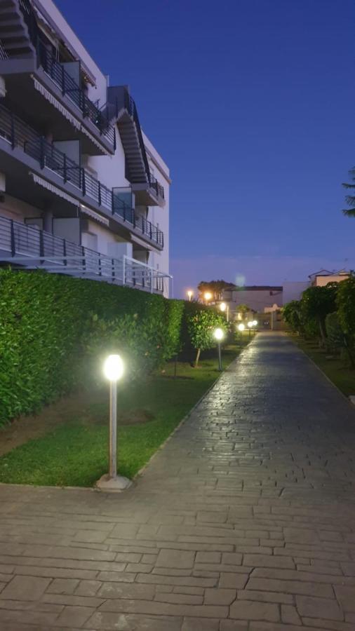 Apartamento Jardines Del Campanario تورّوكس كوستا المظهر الخارجي الصورة